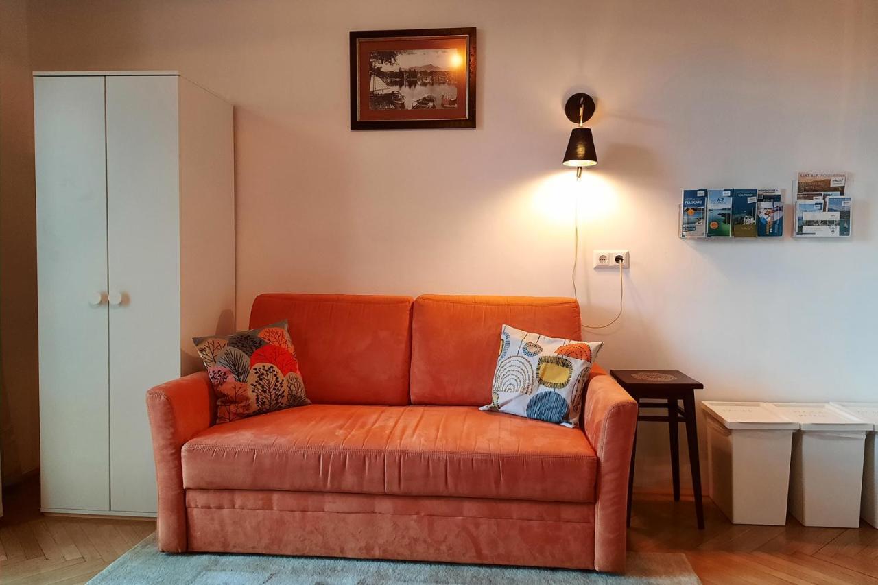 Appartement Das Karawankenplatz! Haus Der Geschenke-Carinthia à Velden am Wörther See Extérieur photo